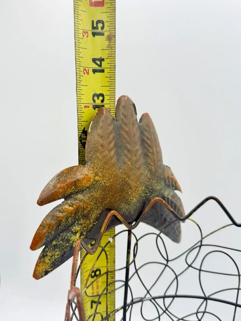 Rustic Metal Rooster Chicken Wire Basket Farmhouse Egg Basket Country Decor
